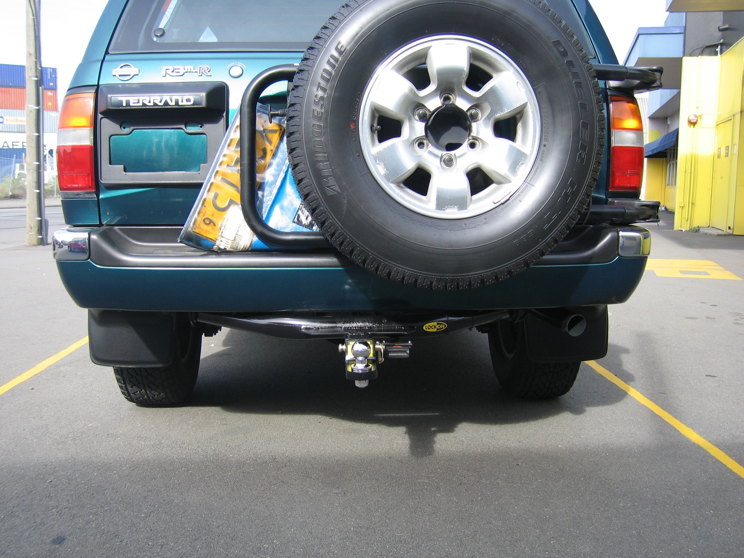 NISSAN TERRANO